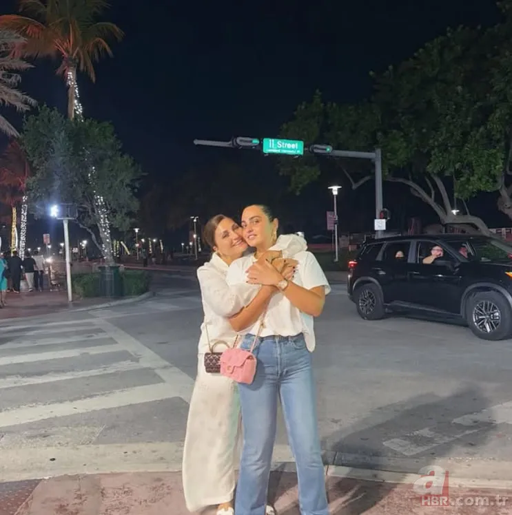 Sibel Can’ın torunu Lina büyüdü: Melisa Ural’dan kalpleri ısıtan yeni paylaşım! 4