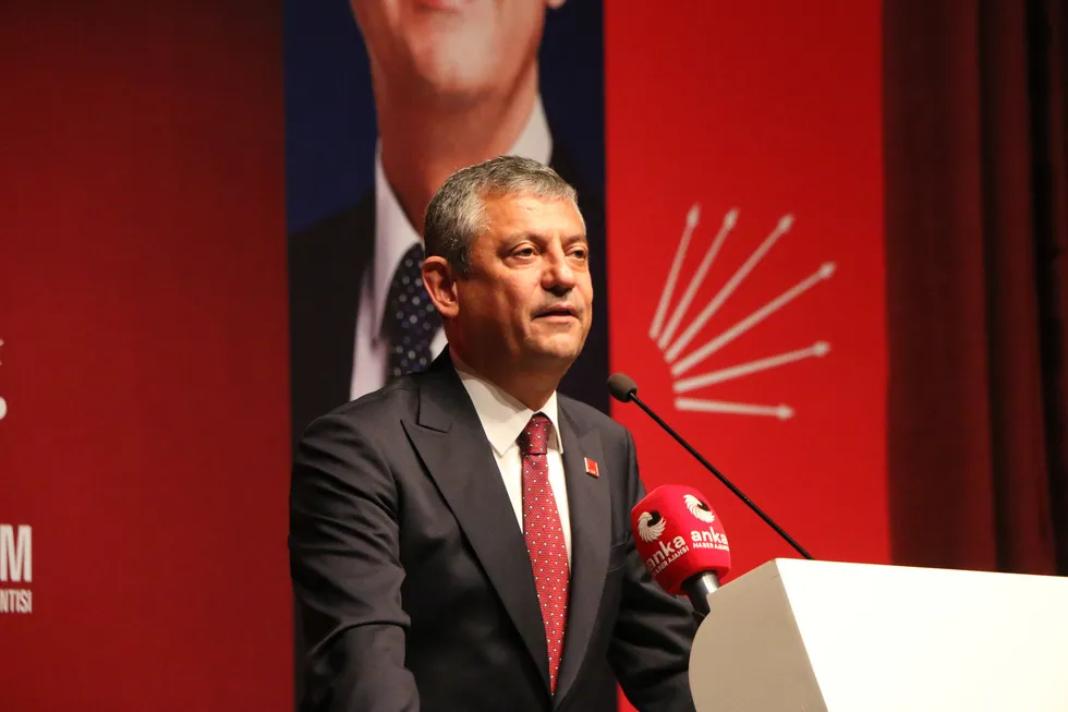 1784004388695.jpg CHP’de sular durulmuyor! Özgür Özel’den ilçe başkanlarına talimat - 2