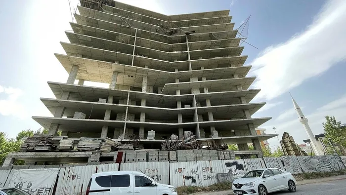 1715350518360.jpeg Konya'da sır olay! İnşaatta insan iskeleti bulundu! Ekipler alarma geçti - 1