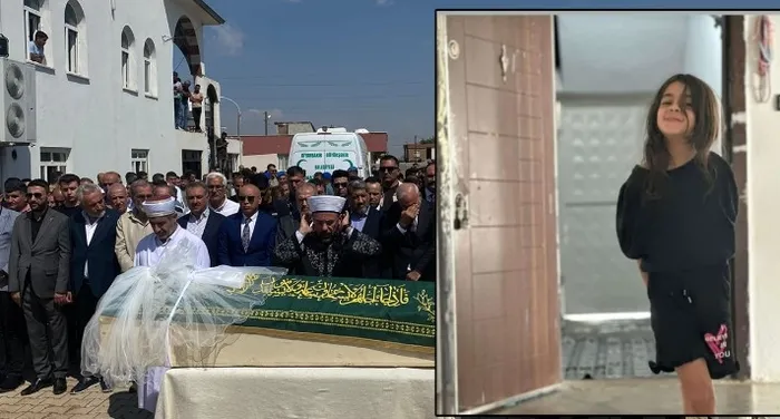 narin-cinayetinde-flas-gelisme-o-kritik-rapor-ortaya-cikti-iste-baz-kayitlari-1733334480441.jpg Narin cinayetinde flaş gelişme! Avucundaki kılın kime ait olduğu ortaya çıktı | O rapor ilk kez A Haber'de - 2