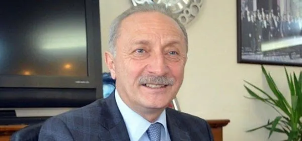 chpli-kusadasi-belediyesindeki-yolsuzluk-didim-belediyesine-de-sicradi-micirli-vurgun-1667274001107.jpeg CHP'li Kuşadası Belediyesi'ndeki yolsuzluk Didim Belediyesi'ne de sıçradı! Mıcırlı vurgun