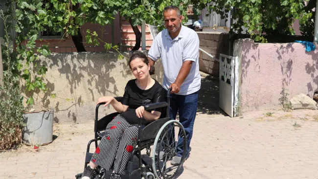 İlhami ile Esma'nın aşkı engel tanımıyor - 4