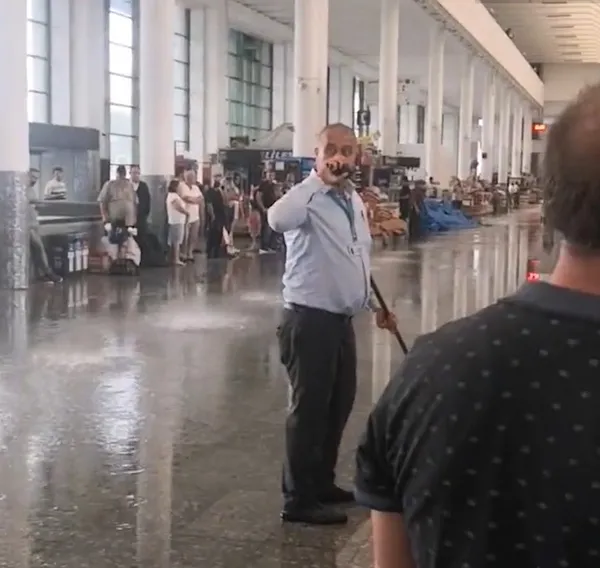 Ankara'nın 70 milyonu nerede! Sağanak yağış AŞTİ'yi göle çevirdi! Hani yenilemiştiniz Yavaş? - 2