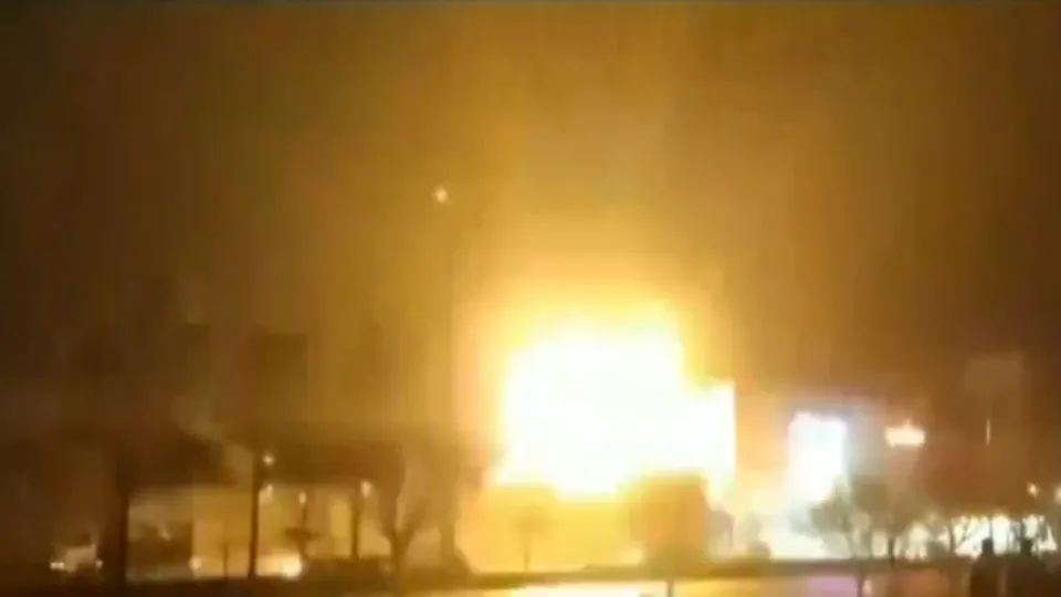 İran’ın İsfahan kentindeki askeri tesise İHA’lı saldırı