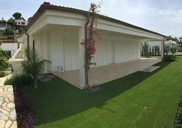 Sözcü gazetesi yazarı Yılmaz Özdil'in Bodrum'daki kaçak villası yıkılacak
