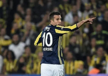 Robin van Persie'ye milli takım müjdesi