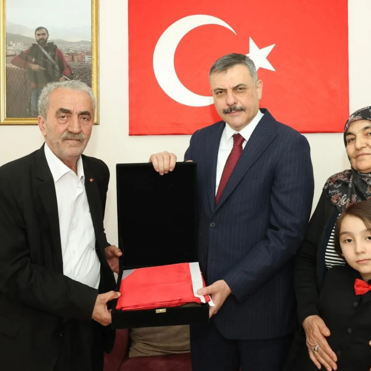 İçişleri Bakanı Çiftçi'den Konya'da şehit Ali Teke'nin ailesine anlamlı ziyaret