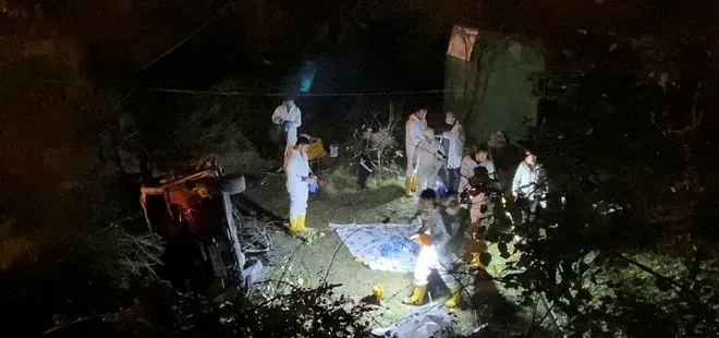 İstanbul’da feci kaza! 1’i polis 2 kişi yanarak can verdi