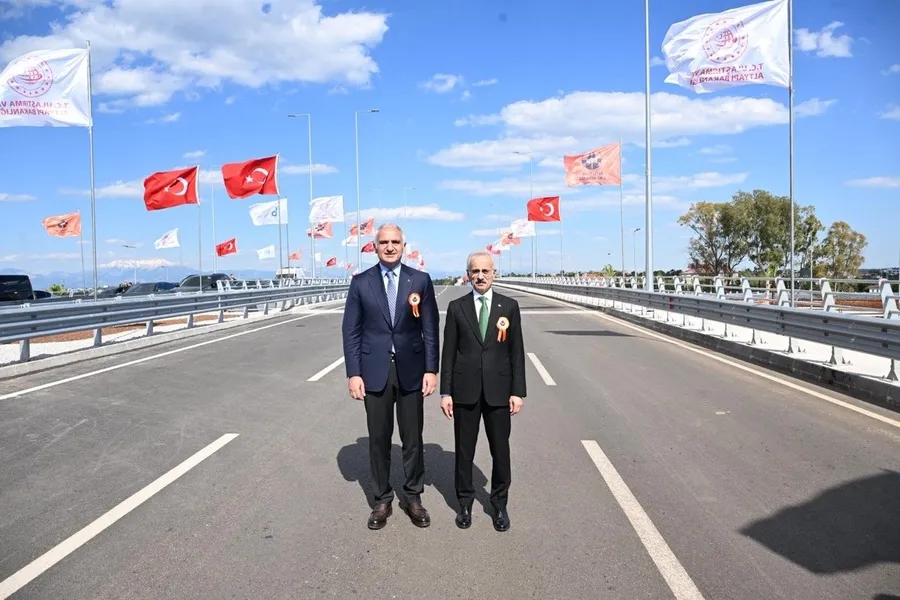 antalyada-altinkale-kavsagi-ile-kesintisiz-seyahat-gecis-suresi-30-saniyeye-dustu-1775830811569.jpg Geçiş süresi 30 saniyeye düştü - 1