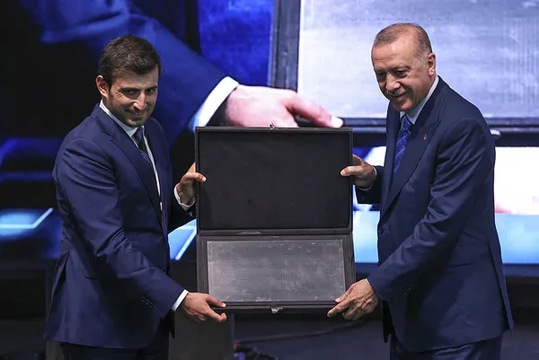 baykar-teknoloji-lideri-selcuk-bayraktar-yeni-hedefi-duyurdu-sira-insansiz-savas-ucaginda-1630260301371.jpg Baykar Teknoloji Lideri Selçuk Bayraktar yeni hedefi duyurdu | Sıra insansız savaş uçağında - 2