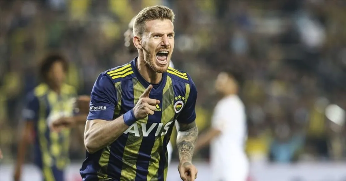 Fenerbahce De Serdar Aziz Soku