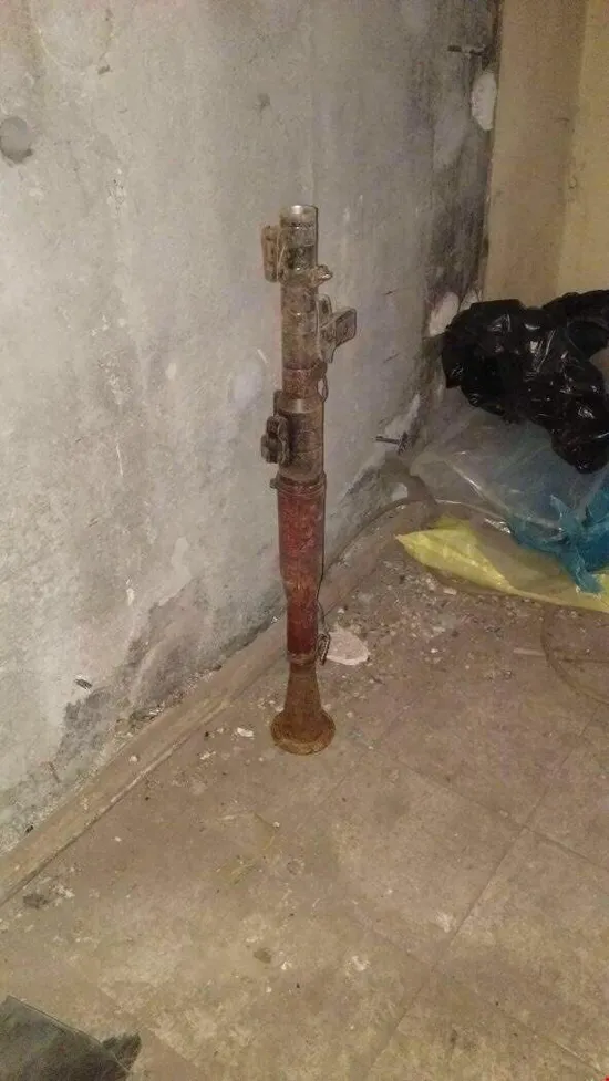 Batman'da bir evde roketatar, mühimmat ve patlayıcı ele geçirildi - 2