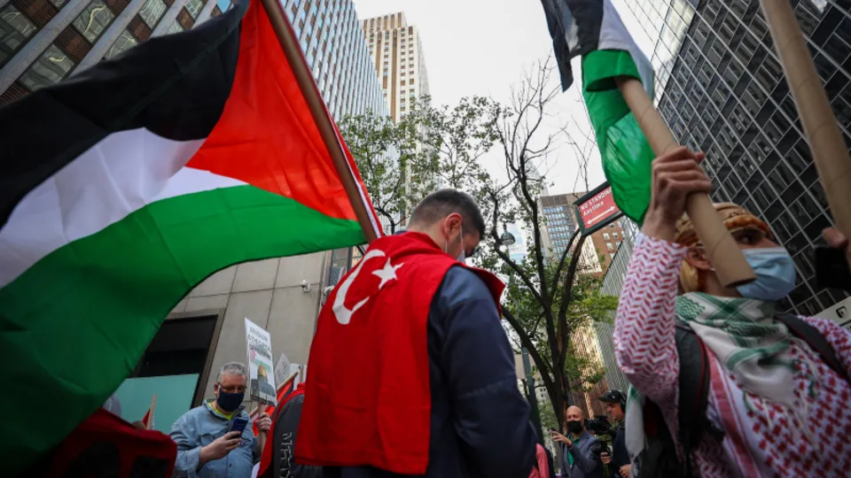 New York'ta Filistin'e destek yürüyüşü: İsrail işgaline ve baskılarına son