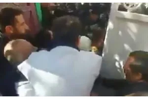 HDPli vekil Saliha Aydeniz polis memurunun kolunu ısırdı