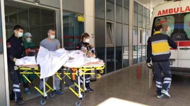 Otopark kana bulandı! Tartıştığı adamı önce vuran sonra döven kadın gözaltına alındı - 3