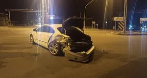 Kırıkkale’de iki otomobil çarpıştı: 5 yaralı