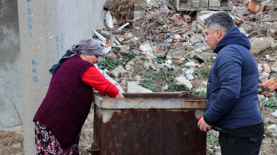 Bebeğini çöpe atan annenin ifadesi kan dondurdu