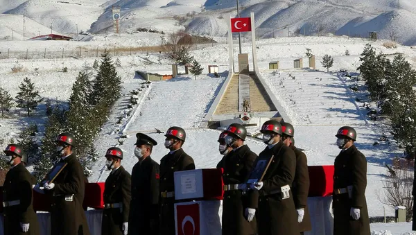 1639234239362.jpg Şehit İdris Aksöz polis kuzeni ile aynı kaderi paylaştı: 1 yıl önce çizilen resim duygulandırdı - 2