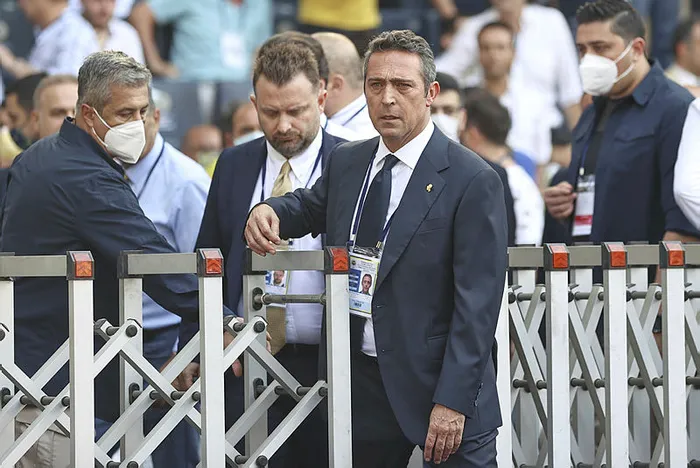 Son dakika: Fenerbahçe Kulübü Başkanı Ali Koç'tan Aziz Yıldırım'a teklif - 4