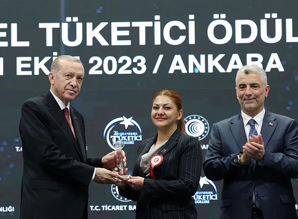 baskan-erdogan-firsatcilik-pesinde-kosanlara-kesinlikle-nefes-aldirmayacagiz-1697031703874.jpg Başkan Erdoğan: Fırsatçılık peşinde koşanlara kesinlikle nefes aldırmayacağız - 13
