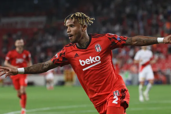Son dakika | Galatasaray'dan Beşiktaş'a transfer çalımı iddiası! Taraflar el sıkıştı - 2