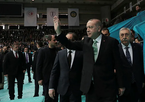 Son dakika: Başkan Erdoğan: Ekonomik tetikçilere Osmanlı tokadını vuracağız!