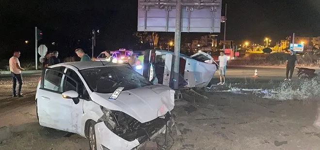 Çanakkale'de iki araç birbirine girdi: 3 yaralı
