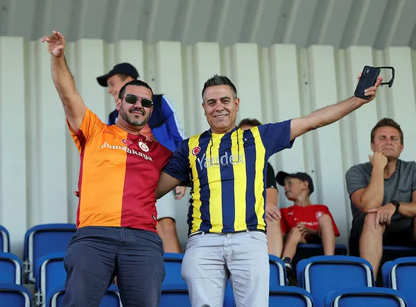 fenerbahceye-beraberlik-yetti-slovacko-1-1-fenerbahce-mac-sonucu-ozet-1660244515192.jpg