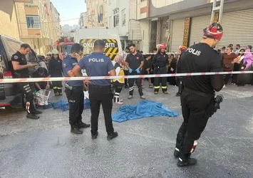 Esenyurt'ta yürek yakan kaza! Çocuk öldü anne ağır yaralı