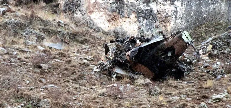 Afganistan'da askeri helikopter düştü