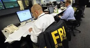 FBI’ya tarihi saldırı!