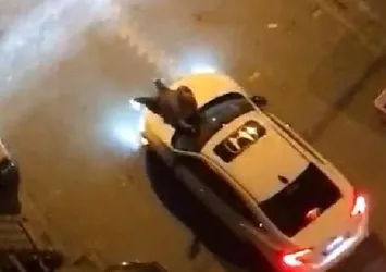 İstanbul’da park kavgası! Otomobille çarpıp sürükledi
