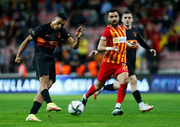 Galatasaray'da Mostafa Mohamed krizi