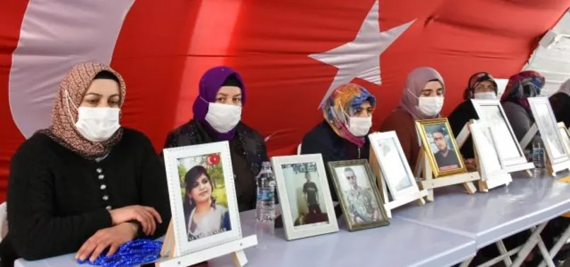 Bakan Derya Yanık Anneler Günü'nde Diyarbakır annelerini unutmadı