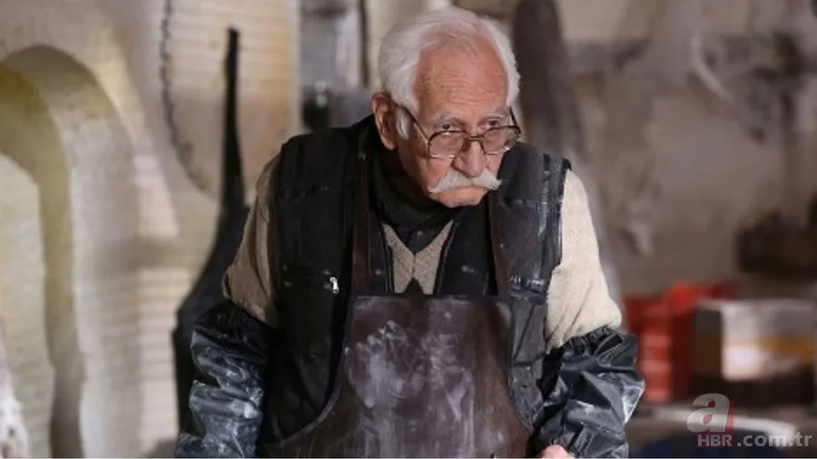 Usta Oyuncu Arif Erkin Güzelbeyoğlu kimdir, neden öldü, kaç yaşındaydı? Arif Erkin Güzelbeyoğlu hangi projelerde yer aldı? 3