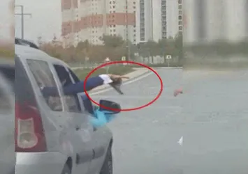 Düğün konvoyunda maganda terörü
