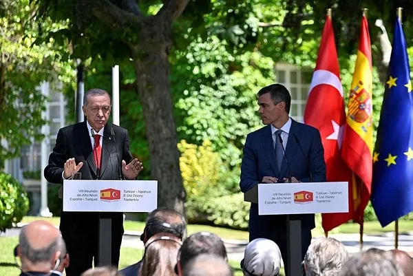 Başkan Erdoğan’dan İspanya’da Gazze sözleri: Ateşkes kararı kağıtta kalmasın BMGK İsrail’e baskı yapmalı