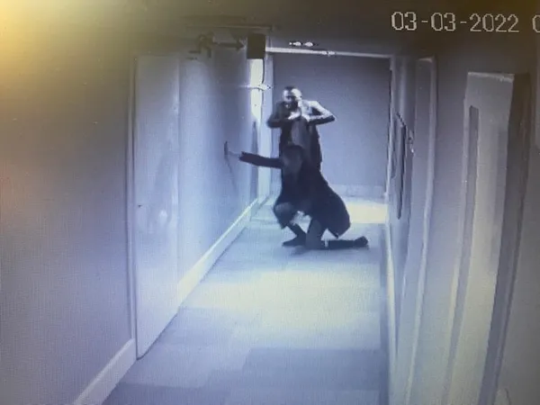 1647232386086.jpeg 7. kattan düşen Ebru Cizdam'ın sürüklendiği görüntüler ortaya çıktı! - 1