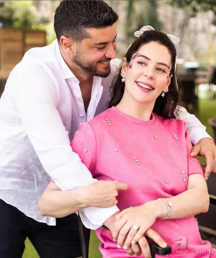 Kuruluş Osman'ın Malhun Hatun'u Yıldız Çağrı Atiksoy'a anlamlı kutlama! Berk Oktay'ın hamile eşine rol arkadaşı Özge Törer... 4