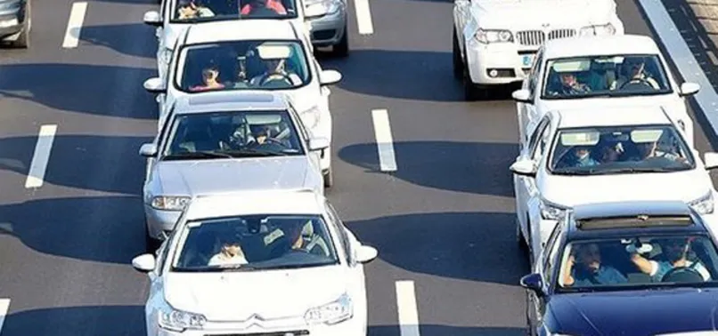 Trafiğe 3 ayda 274 bin 784 araç eklendi