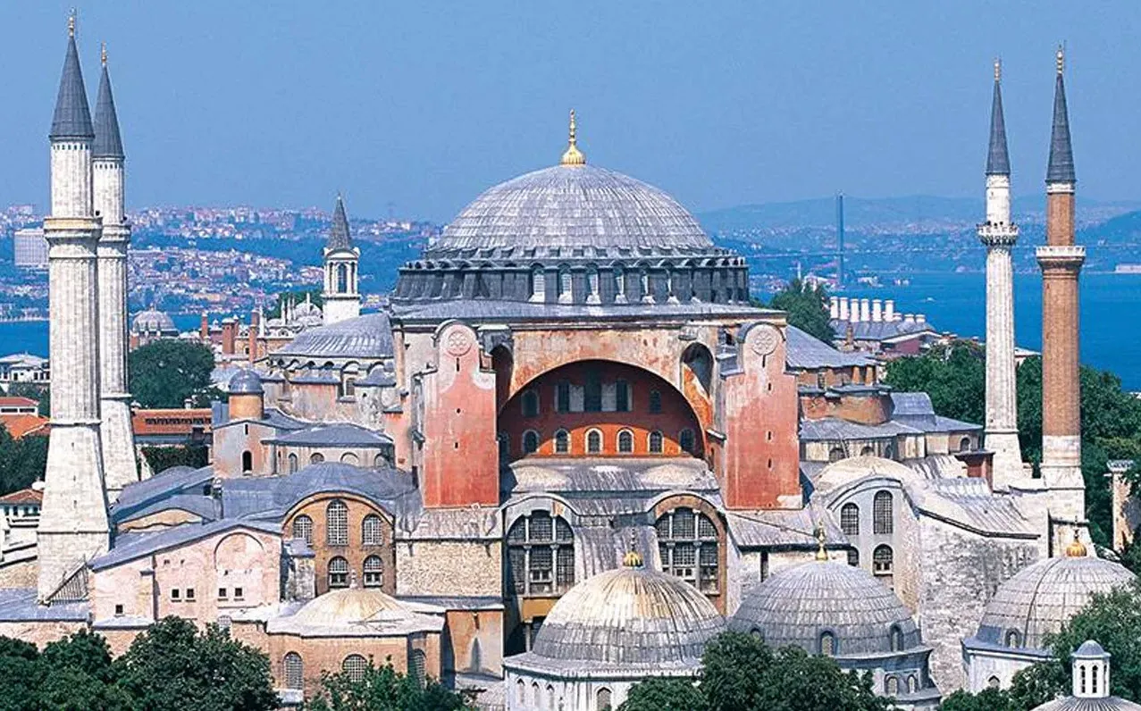 Dünya Müslümanları Ayasofya kararına sahip çıktı!