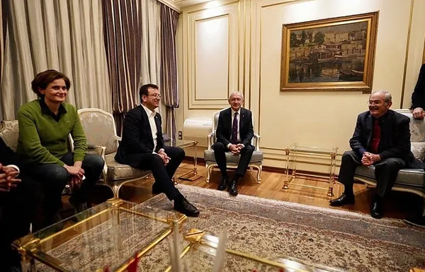 Kılıçdaroğlu ayağının tozuyla İmamoğlu’na adaylık mesajı verdi: 16 milyona hizmet et