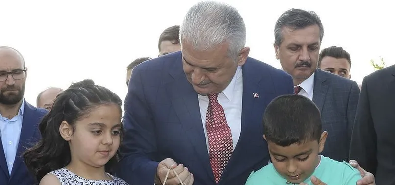Başbakan Yıldırım, Ağrı Valiliğini ziyaret etti
