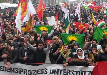 Batı'nın demokrasi yalanı