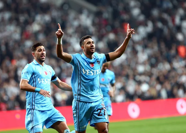 Dolmabahçe’de futbol resitali: Beşiktaş ile Trabzonspor 4 gollü maçta yenişemedi