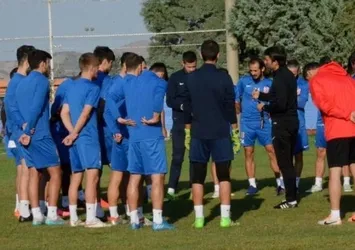 Balıkesirspor'da futbolcuların protestosu sona erdi!