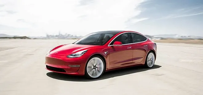 Tesla 475.000’den fazla aracını geri çağırdı