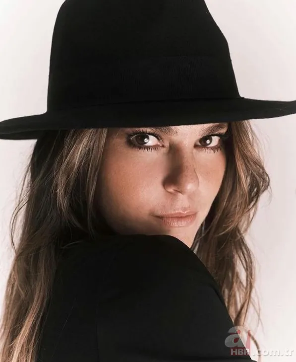 Aslı Enver Berkin Gökbudak’la evlendi! Anne olmak için gün sayan Aslı Enver’den çok konuşulacak itiraflar! "Abartılı davranmışım" 11