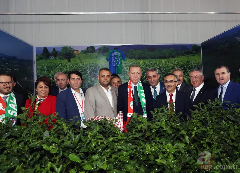 Başkan Erdoğan, Rize Tanıtım Günleri stantlarını tek tek ziyaret etti 23