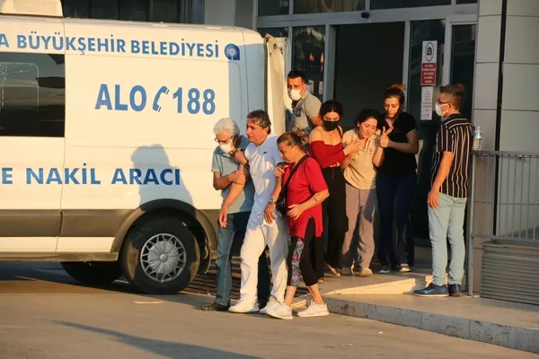 antalyada-17-yasindaki-genc-109-metre-yukseklikten-atlayarak-intihar-etti-1631437918388.jpg Antalya’da 17 yaşındaki genç 109 metre yükseklikten atlayarak intihar etti - 4
